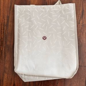 lululemon Limited Edition White Ombré Tote Bag NWOT